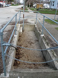 USA - Odell IL - Abandoned Subway (8 Apr 2009)